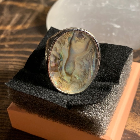 Alchemy63 Handmade Mother of Pearl Ring - Picture 6 of 6